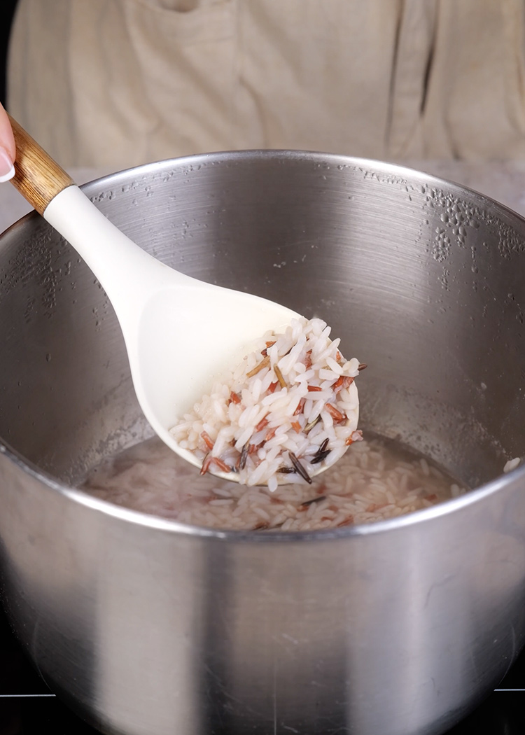 Hervir arroz SOS especial ensaladas para ensalada de arroz con tomate y atún