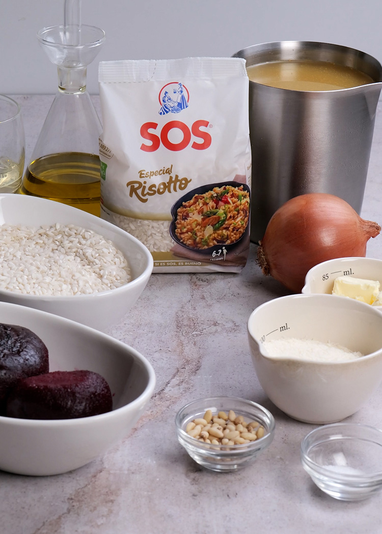 Ingredientes de risotto de remolacha