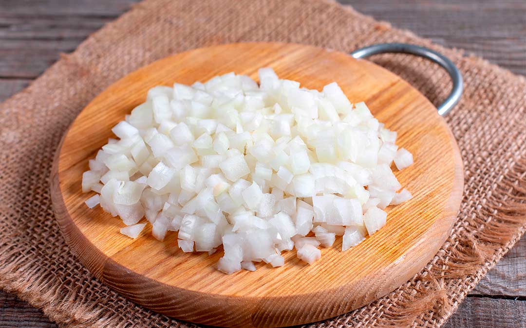 Cómo hacer cebolla pochada: aprende la técnica secreta de los chefs