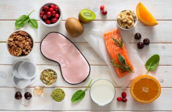 Descubre los alimentos para dormir profundamente y di adiós al insomnio