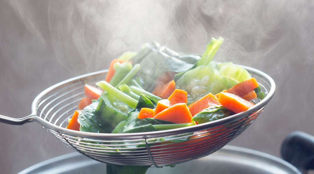 Utensilios esenciales para cocinar al vapor