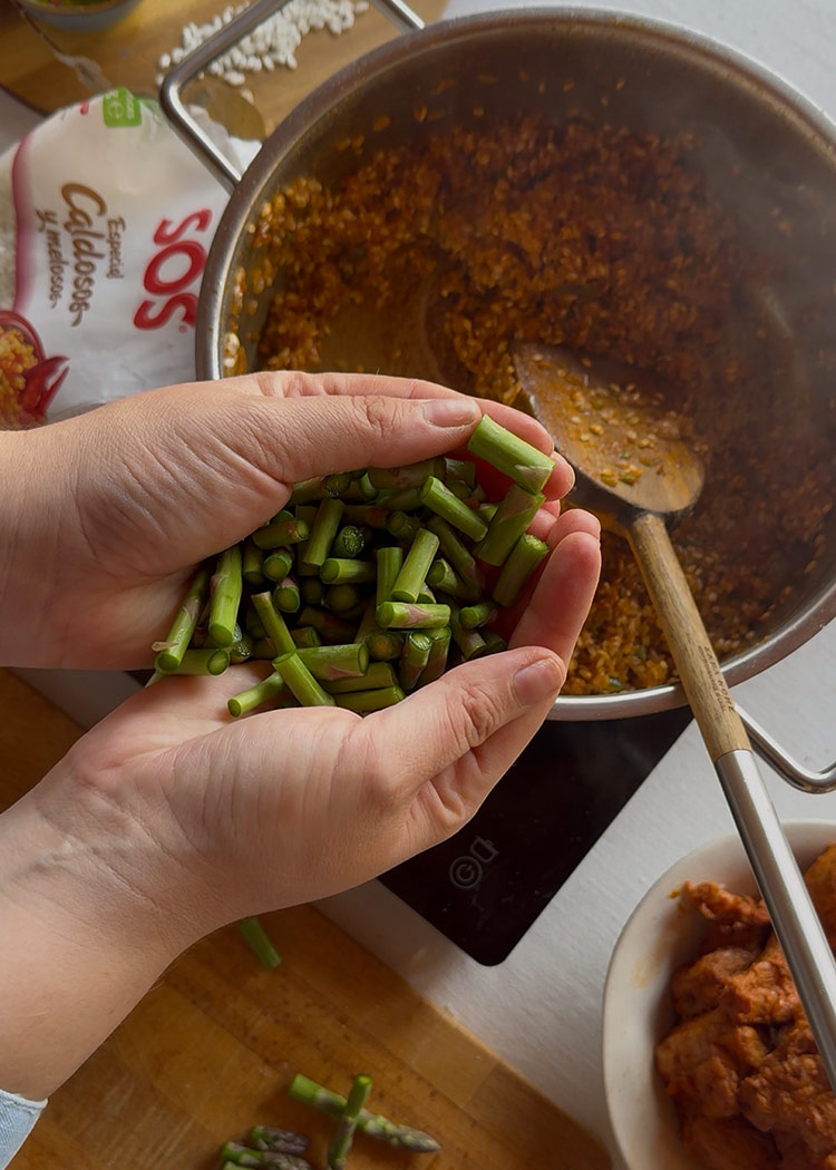 Añadir espárragos a Arroz con costillas de cerdo