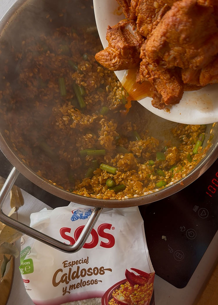 Añadir costillas a Arroz con costillas de cerdo