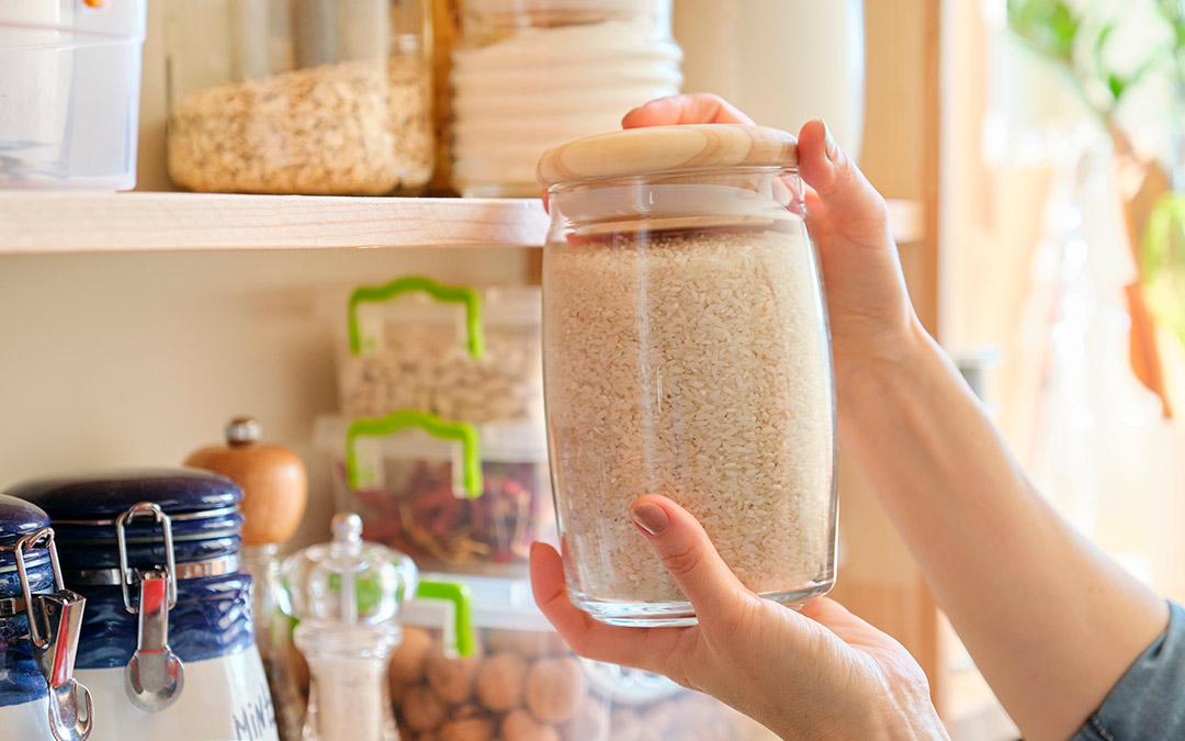 El arroz caduca: descubre la verdad y aprende a conservarlo correctamente