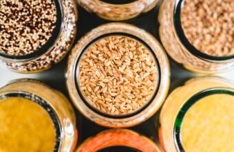 Quinoa o arroz integral: ¿cuál es el rey de los cereales saludables?