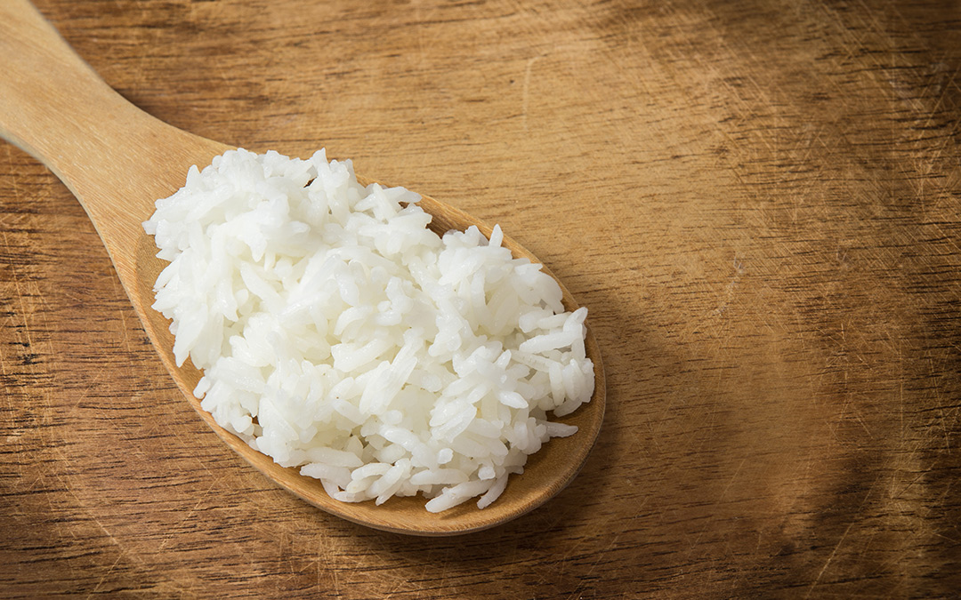Aprende el tiempo de cocción del arroz blanco perfecto