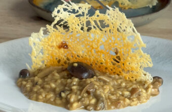 risotto de hongos y parmesano