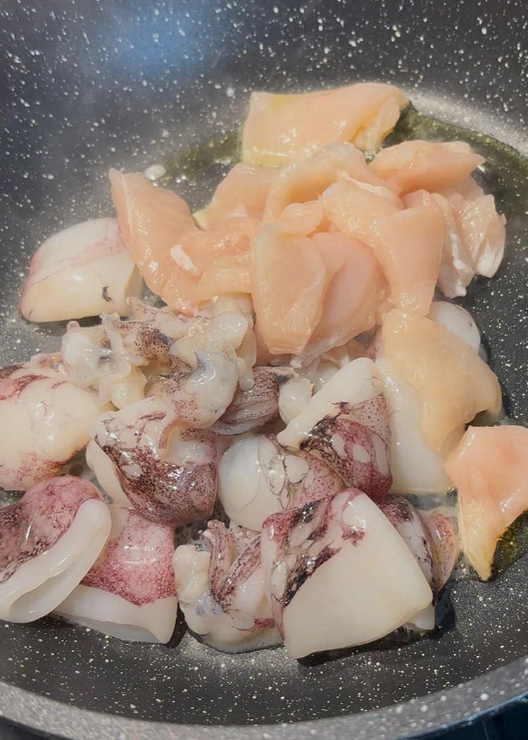 dorar pollo para arroz mixto