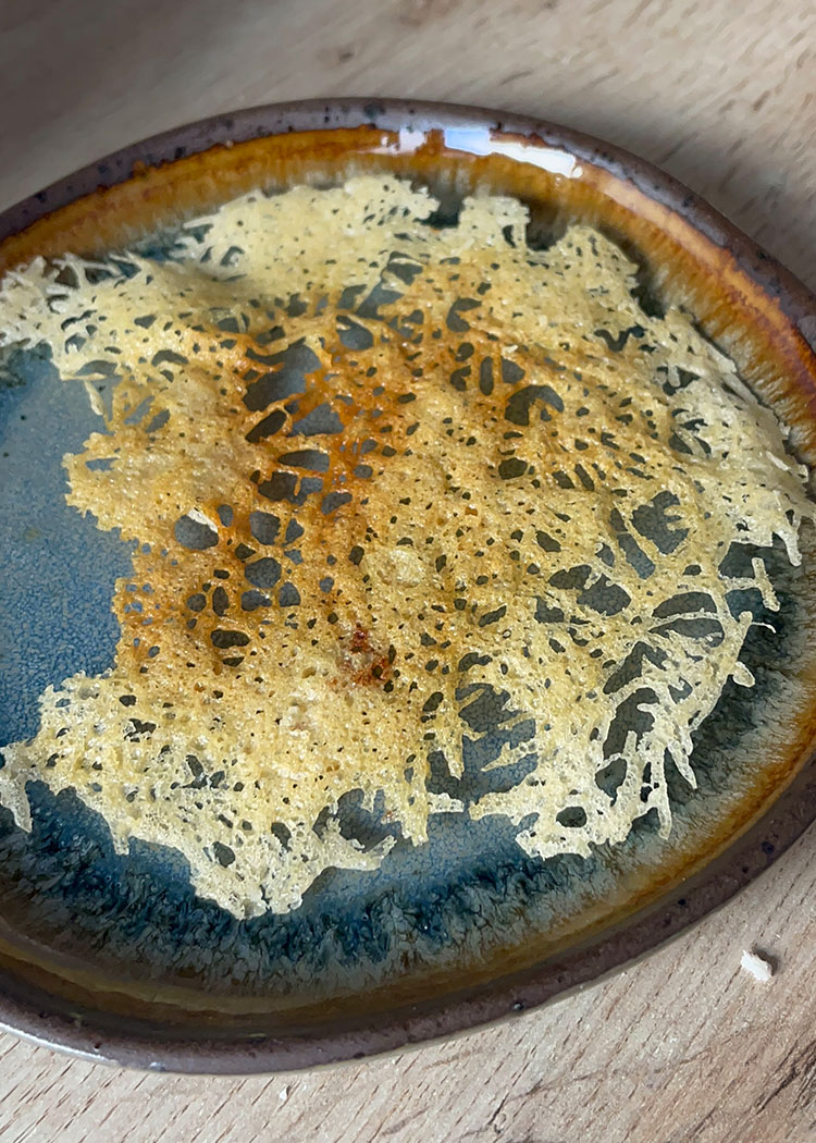 preparar teja para risotto de hongos y parmesano