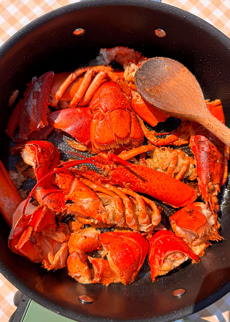 sellar el bogavante para arroz caldoso con bogavante