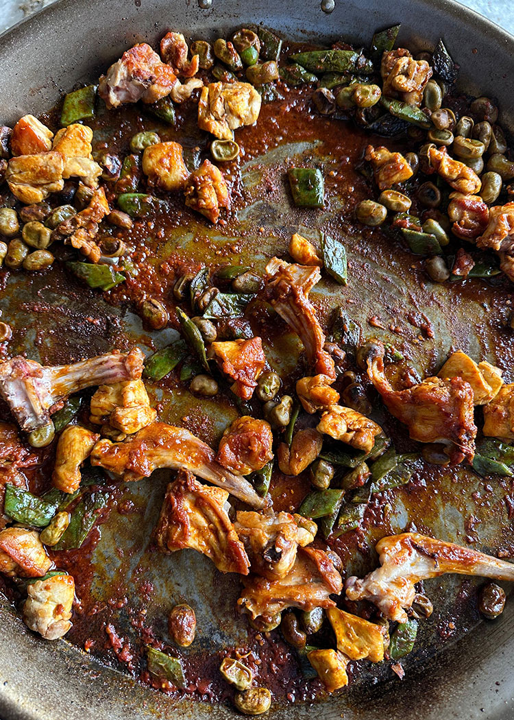 sofrito para paella valenciana