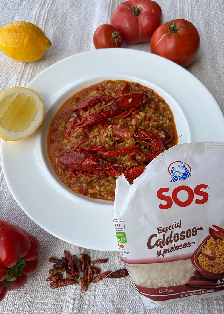 reposo para arroz meloso de cangrejo de río