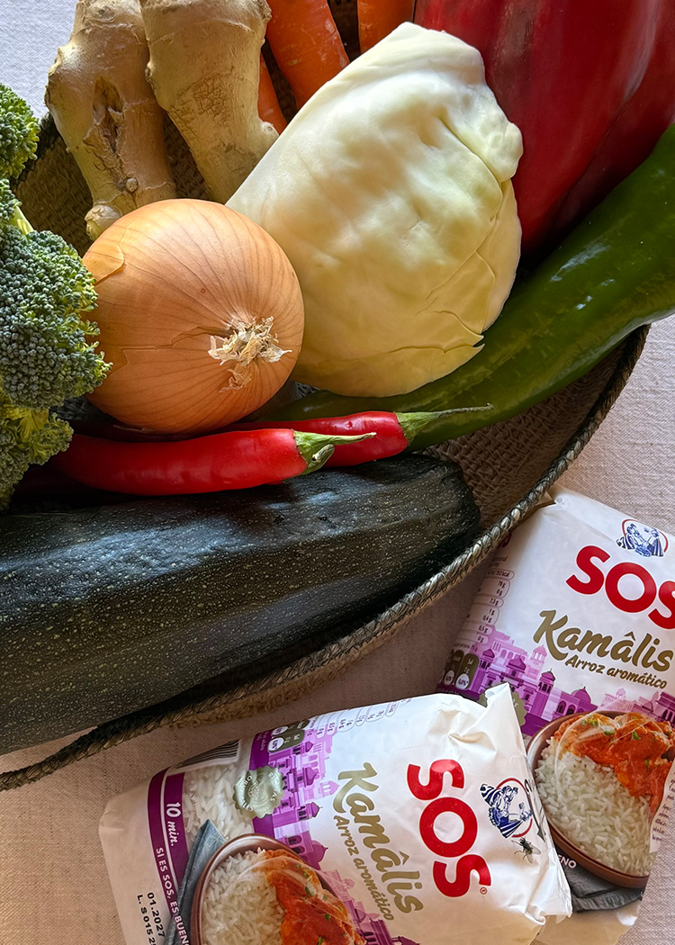 ingredientes para wok de arroz con verduras