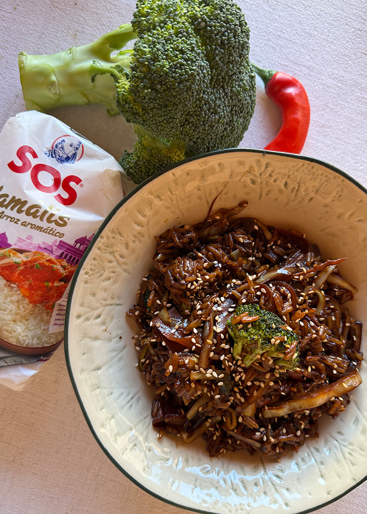 wok de arroz con verduras