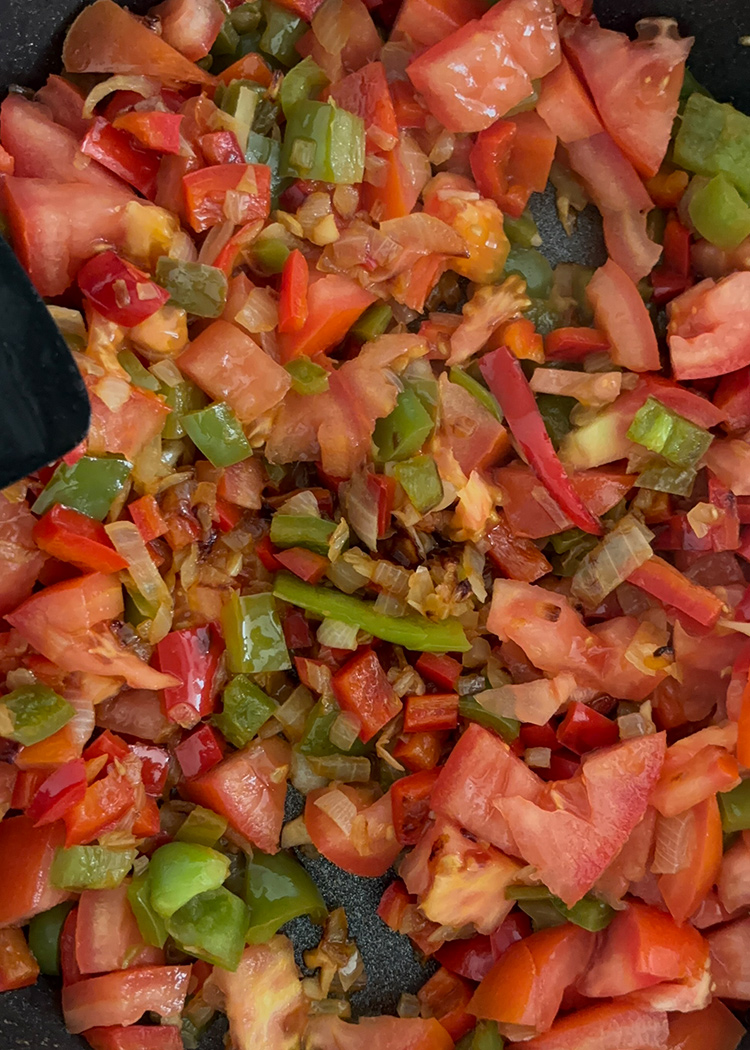 sofrito para arroz cremoso con pollo