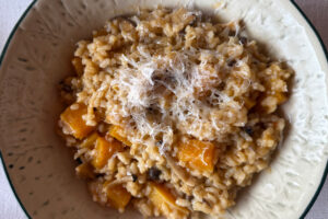imagen receta Arroz con calabaza al horno: fácil, casero y con todo el sabor del otoño